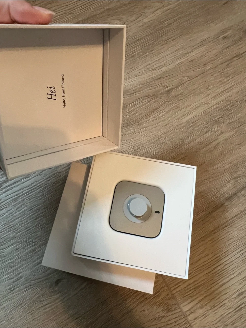 Oura Ring 4 Smart Health Ring - Gold (Size 7)